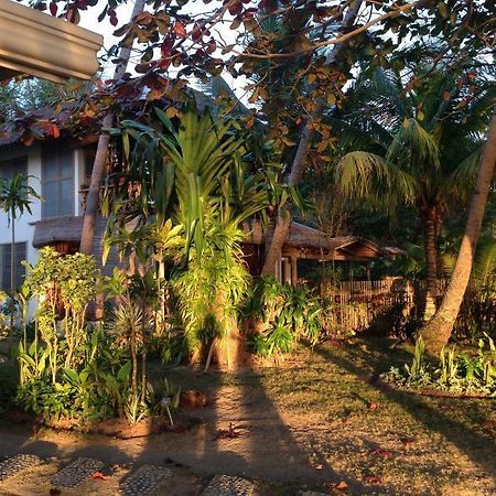 The Bruce Luxury Private Cottage Siquijor Bagian luar foto